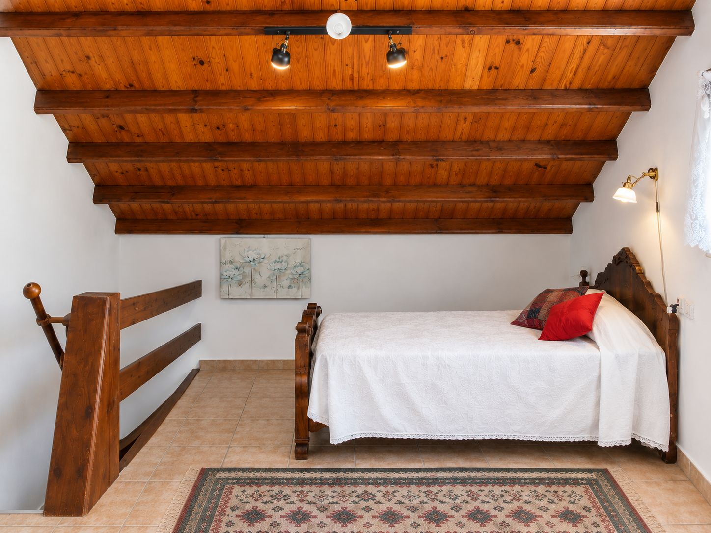 Skønt rækkehus til salg i Denia, lige ved centrum.