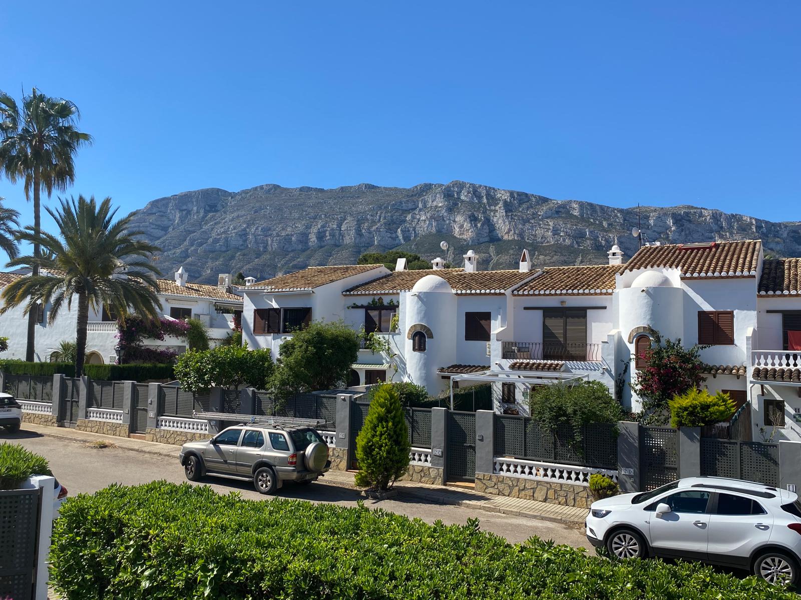 TOWNHOUSE FOR SALE IN DENIA
